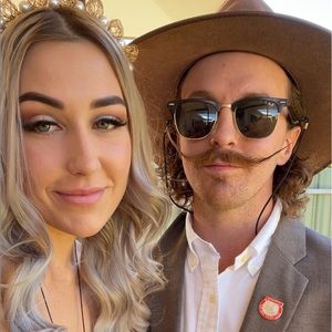 Meet your Posher, Bella